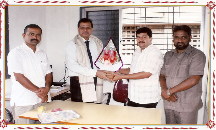  felicitation of Mr.Updhya. Zonal Manager BOI.